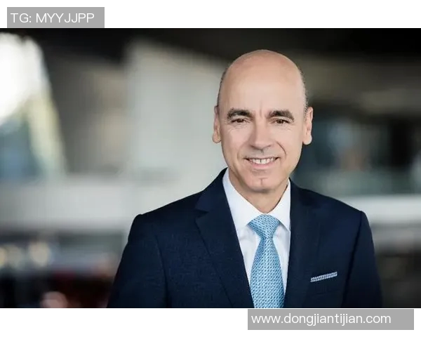 左派足球员的崛起与影响力探讨：从场上表现到社会责任的多维解读